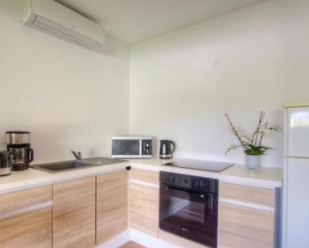 Appartement Tranquille En Bas De Villa Afa Eksteriør bilde