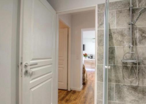 Appartement Tranquille En Bas De Villa Afa Eksteriør bilde